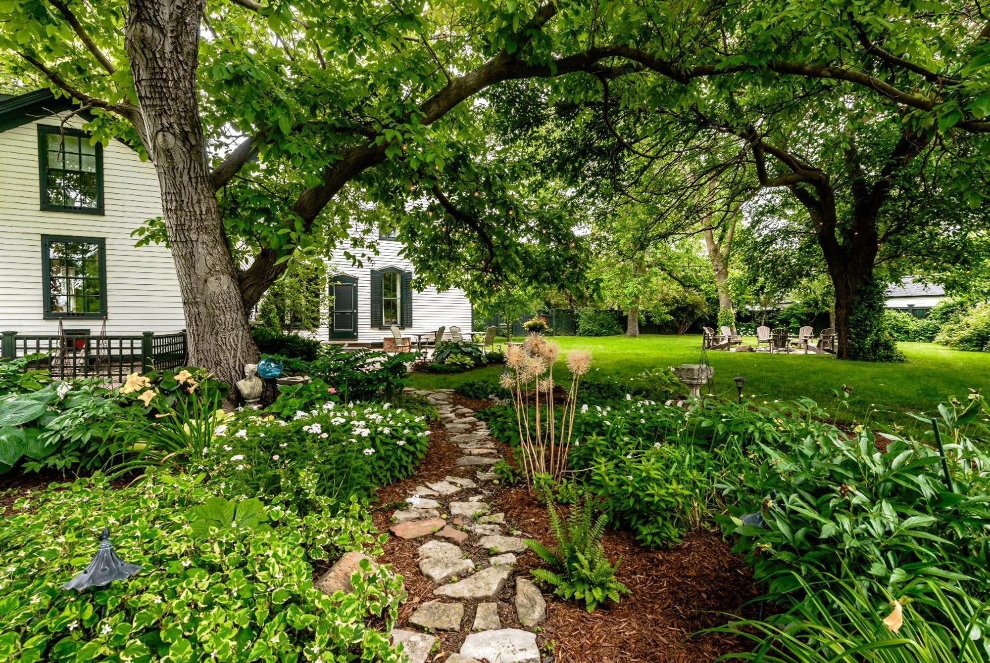 Woodbourne Inn Niagara-on-the-Lake Ngoại thất bức ảnh